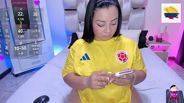 MelanyShayk online show from June 27, 11:00 pm