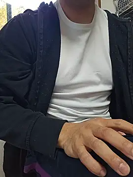 munyunu online show from November 22, 10:30 pm