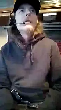 truckerlove69 online show from December 2, 7:55 pm