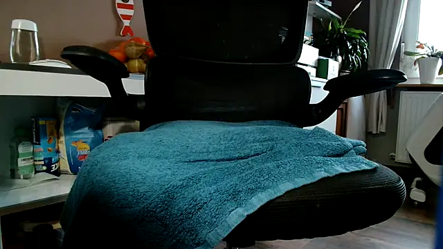 suedel65 online show from September 25, 3:40 pm