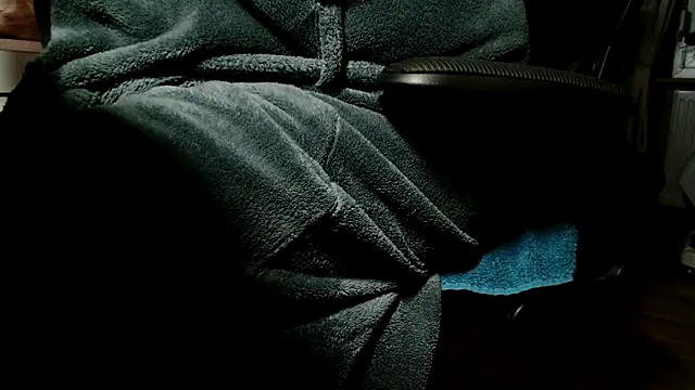 suedel65 online show from October 22, 3:50 am