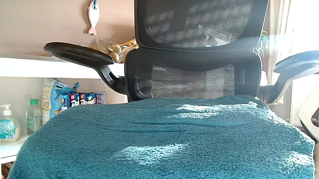 suedel65 online show from October 1, 2:21 pm