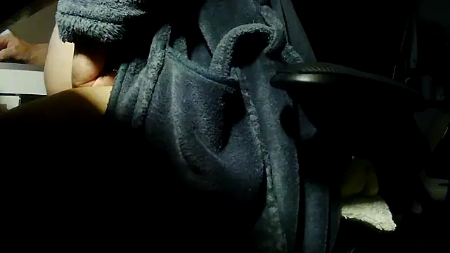 suedel65 online show from March 13, 3:11 am