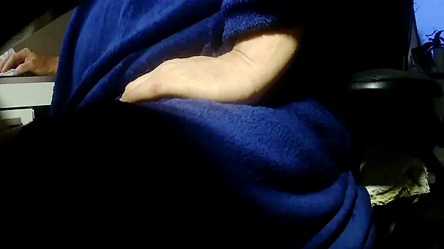 suedel65 online show from April 11, 4:31 am