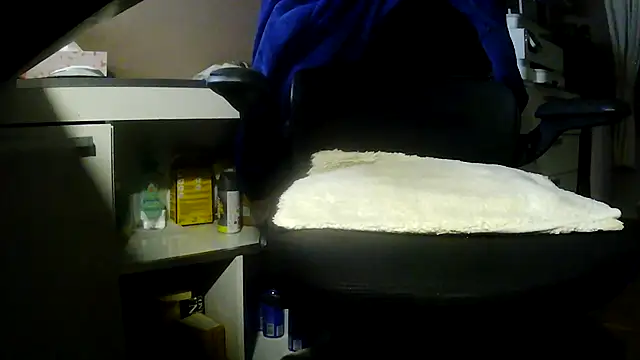 suedel65 online show from April 15, 2:50 am