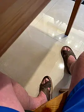 suedel65 online show from October 31, 5:48 am