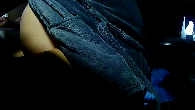 suedel65 online show from December 2, 4:03 am