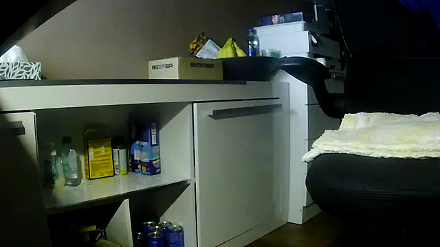 suedel65 online show from March 20, 3:40 am