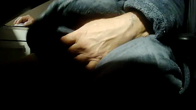 suedel65 online show from March 12, 4:29 am