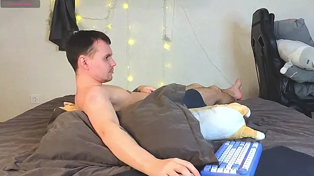 Snapshot of Alenca_hot_sex chatting on November 24, 10:10 pm Alenca hot sex online show from November 24, 10:10 pm