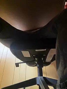 imyogi23 online show from December 28, 8:25 pm