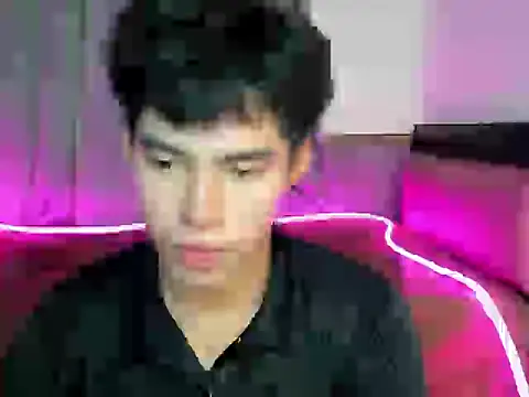 Snapshot of Lightjt04 chatting on October 7, 5:47 pm Lightjt04 online show from October 7, 5:47 pm
