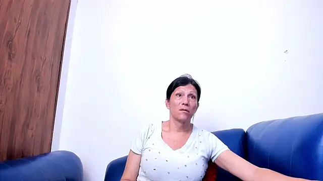 Cleopatra Trans online show from March 5, 9:33 pm