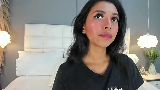  BunnyNaugthy online show from March 27, 5:25 pm