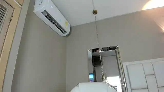  BunnyNaugthy online show from November 28, 12:05 pm