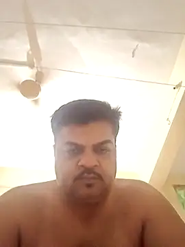 Snapshot of Desi_Londa_143 chatting on March 7, 12:15 am Desi Londa 143 online show from March 7, 12:15 am