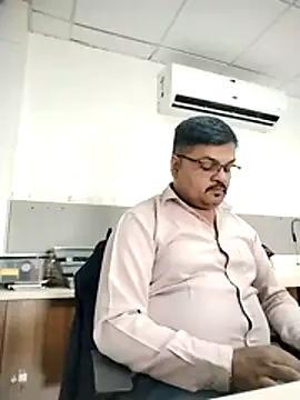 Desi Londa 143 online show from January 13, 9:02 am