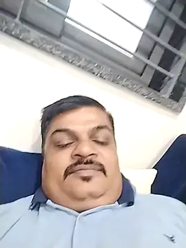 Desi Londa 143 online show from May 10, 7:01 am