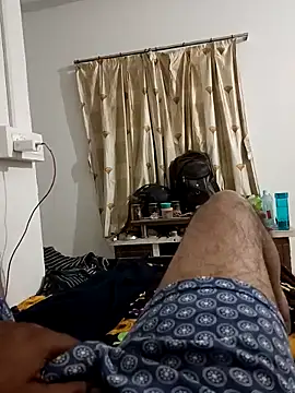 Desi Londa 143 online show from March 19, 11:05 pm