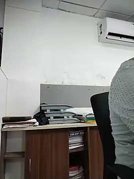 Desi Londa 143 online show from May 30, 5:36 am