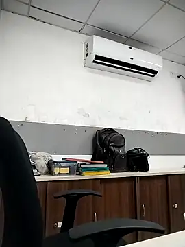 Desi Londa 143 online show from March 30, 4:58 am