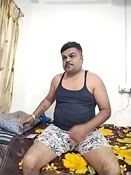 Desi Londa 143 online show from December 18, 6:23 pm