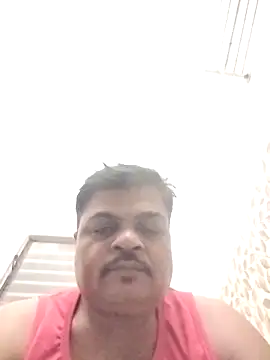 Snapshot of Desi_Londa_143 chatting on October 12, 11:39 pm Desi Londa 143 online show from October 12, 11:39 pm