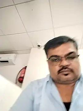 Desi Londa 143 online show from March 20, 11:11 am