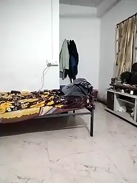 Desi Londa 143 online show from April 8, 12:34 am