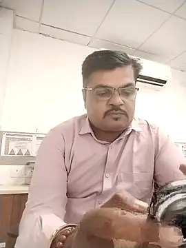 Desi Londa 143 online show from November 19, 4:56 am