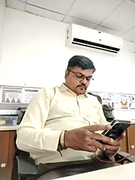 Desi Londa 143 online show from November 20, 6:25 am