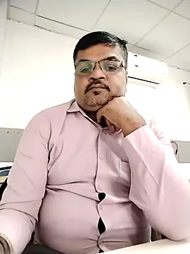 Desi Londa 143 online show from December 17, 5:01 am