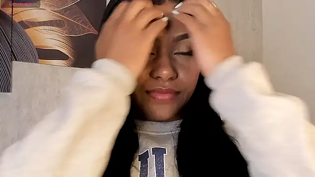 Snapshot of Emma_Morgann chatting on January 10, 11:22 am Emma Morgann online show from January 10, 11:22 am