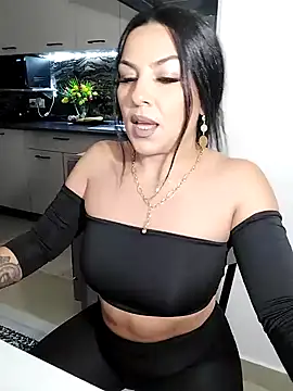 Snapshot of hot-babygirl chatting on November 21, 7:35 pm hot-babygirl online show from November 21, 7:35 pm