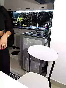 Snapshot of hot-babygirl chatting on November 13, 8:35 pm hot-babygirl online show from November 13, 8:35 pm