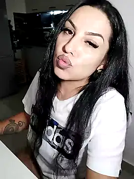 hot-babygirl online show from May 25, 9:02 pm