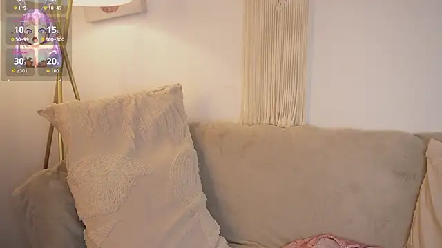 bunnycuteshy online show from March 19, 12:16 pm