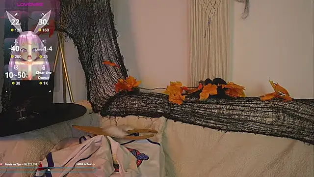 bunnycuteshy online show from October 31, 2:35 pm