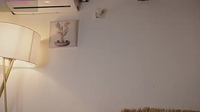bunnycuteshy online show from May 12, 12:55 pm