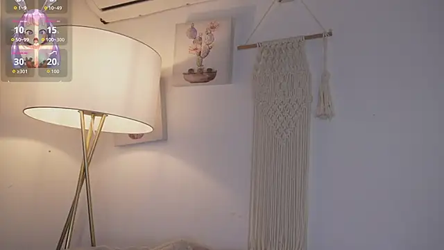 bunnycuteshy online show from February 21, 1:46 pm