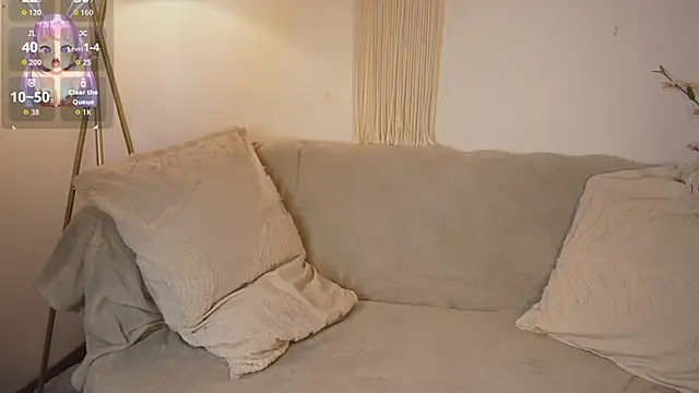 bunnycuteshy online show from March 25, 12:26 pm