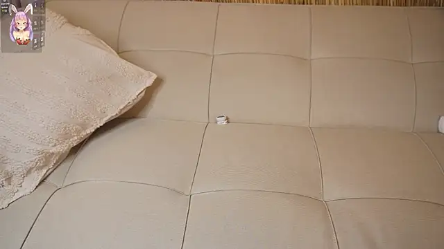 bunnycuteshy online show from April 8, 12:50 pm