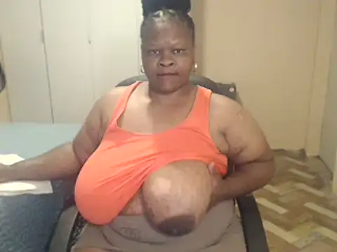 sweetnoziexx online show from February 15, 6:36 am