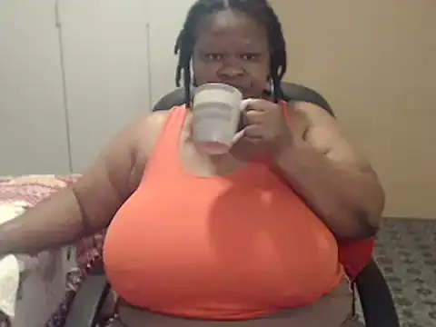 sweetnoziexx online show from November 22, 4:44 am