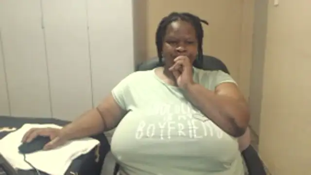 sweetnoziexx online show from October 25, 5:13 pm