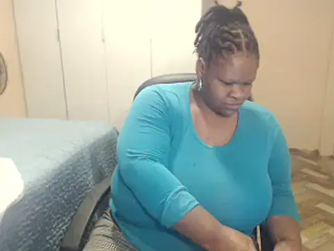 sweetnoziexx online show from April 23, 2:51 pm