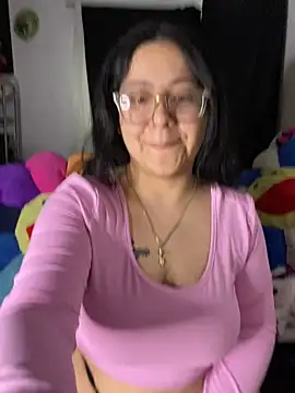 Snapshot of MsConejitaa chatting on February 14, 3:05 pm MsConejitaa online show from February 14, 3:05 pm