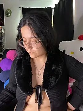 Snapshot of MsConejitaa chatting on February 8, 6:11 pm MsConejitaa online show from February 8, 6:11 pm