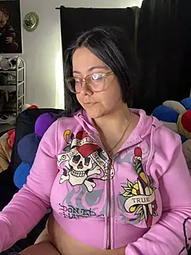 Snapshot of MsConejitaa chatting on March 15, 5:37 pm MsConejitaa online show from March 15, 5:37 pm