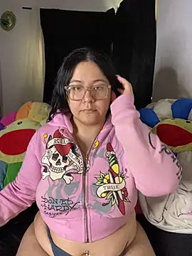 MsConejitaa online show from January 6, 4:44 pm